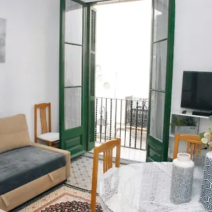 Bright In + Balcony Apartamento