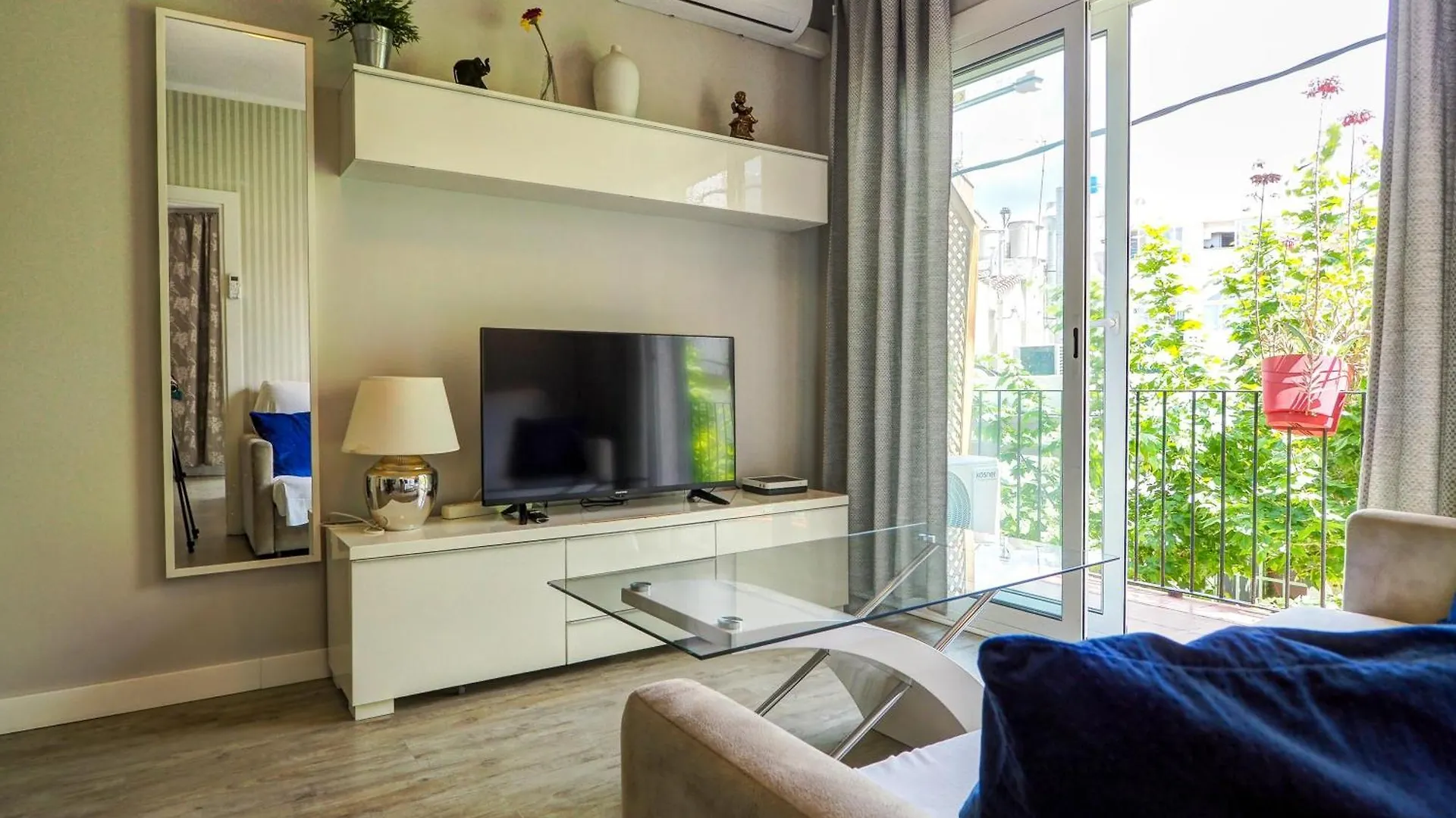 Pura Vida Apartment By Hello Homes Sitges