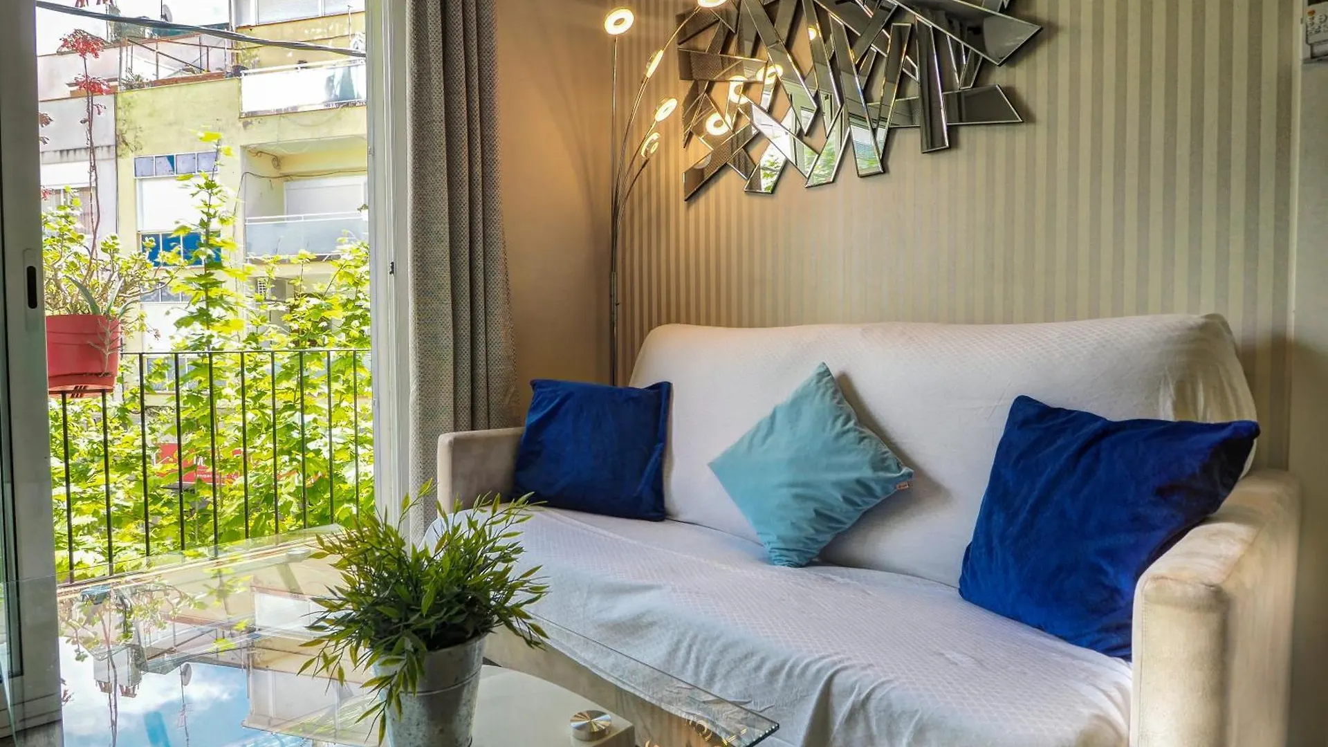 Pura Vida Apartment By Hello Homes Sitges Spain